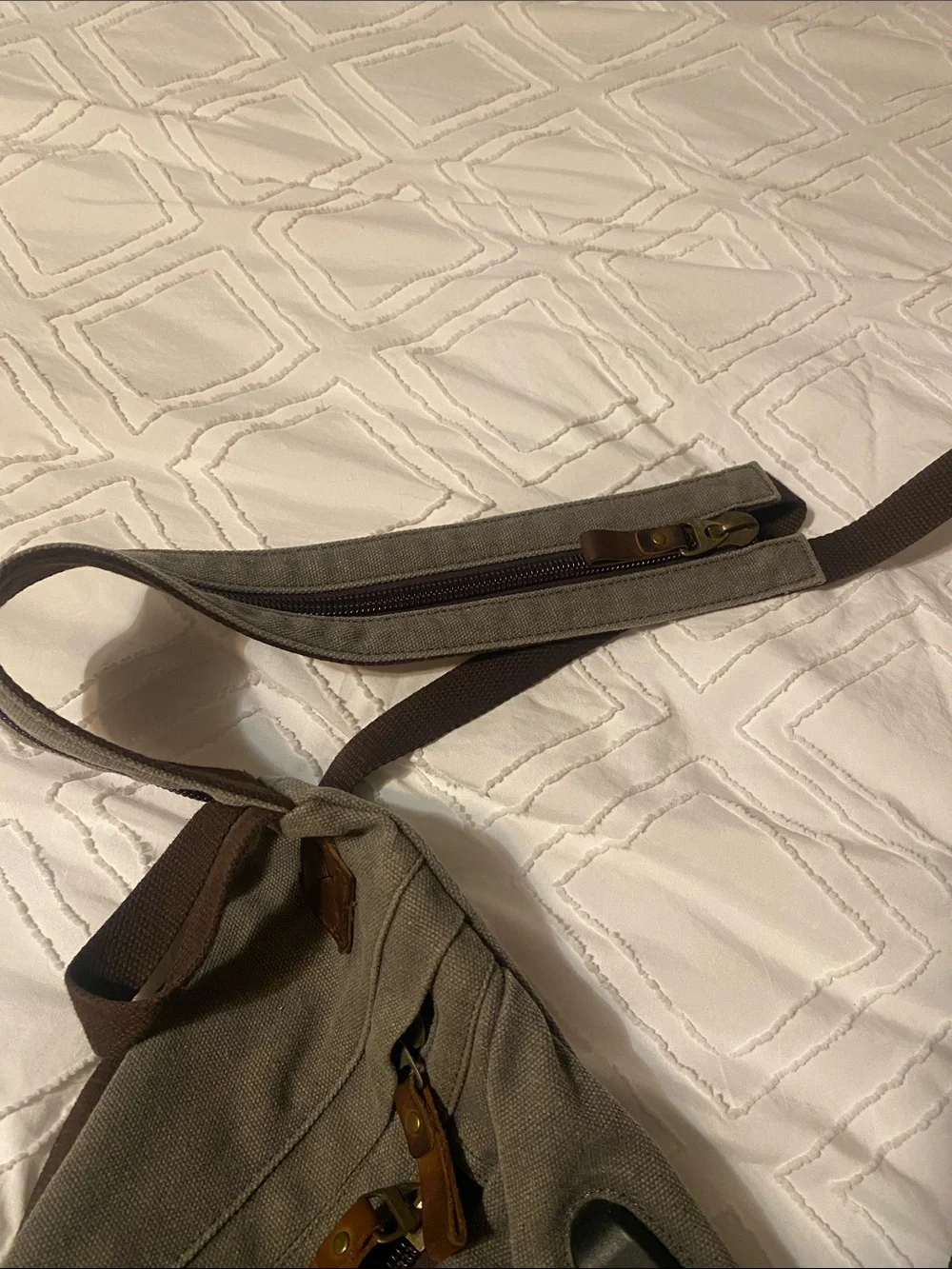 Lovevook Canvas Sling Backpack